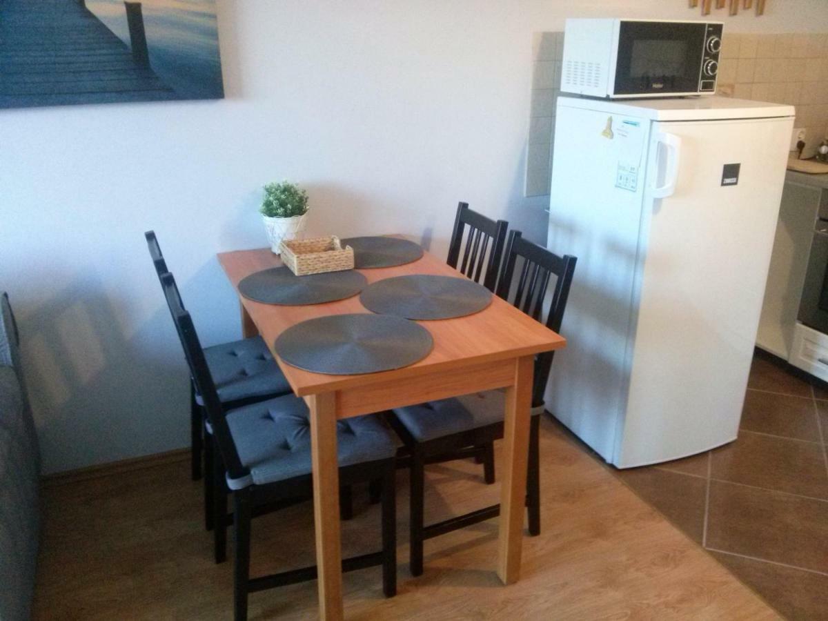 Livingroom_wroc_mosiezna Apartment